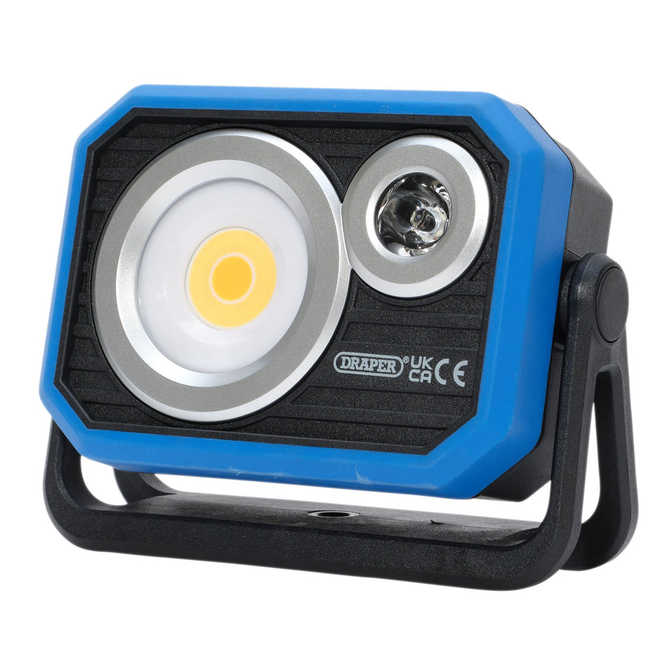 COB-XPG-Rechargeable-Work-Light-and-Powerbank,-10W,-1000-Lumens,-USB-C-Cable-Supplied